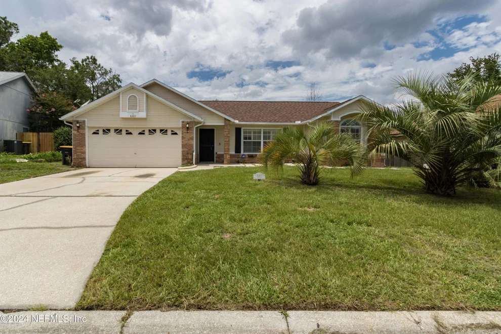 Unit for sale at 8265 DOVER CLIFF Court, Jacksonville, FL 32244
