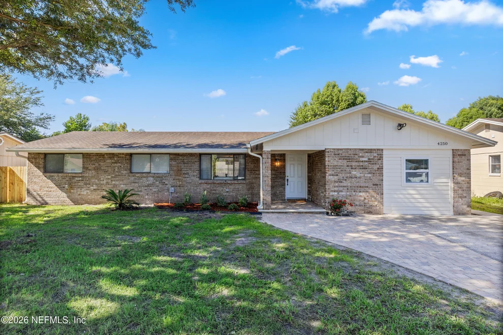 Unit for sale at 4250 HUNTINGTON FOREST Boulevard, Jacksonville, FL 32257