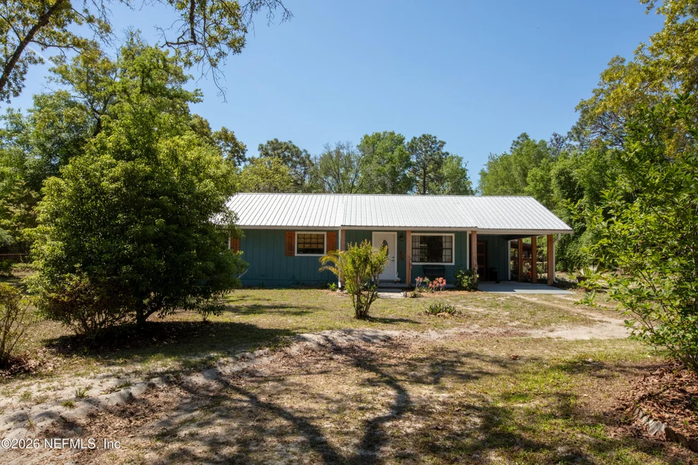 Unit for sale at 628 SE 52ND Street, Keystone Heights, FL 32656