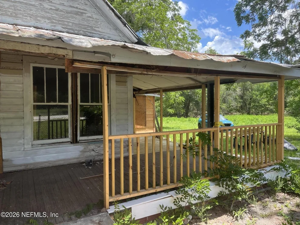 Unit for sale at 10033 SW COUNTY ROAD Drive, Starke, FL 32640