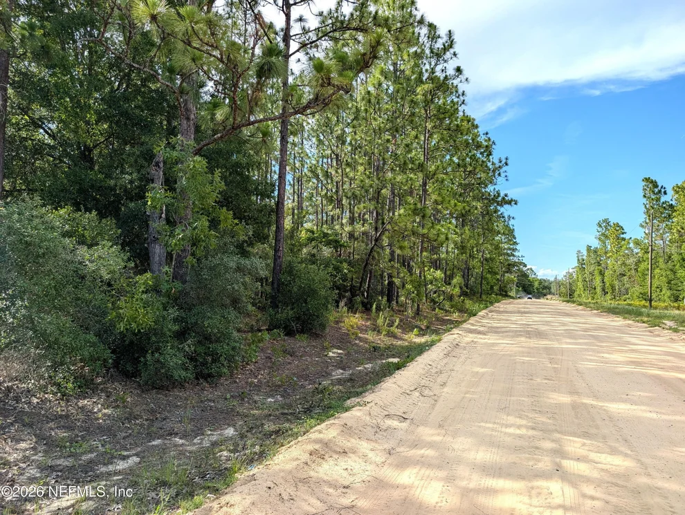 Unit for sale at 7676 LOS PADRES Avenue, Keystone Heights, FL 32656