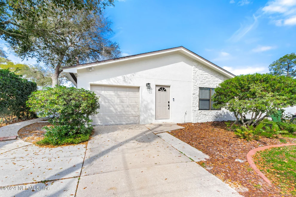Unit for sale at 954 17TH Street N, Jacksonville Beach, FL 32250