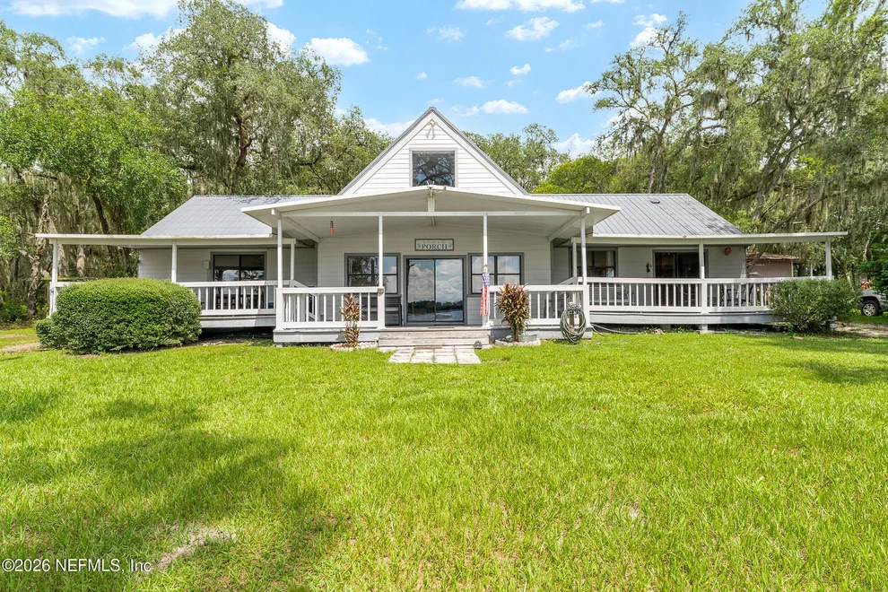 Unit for sale at 198 LAKE RAY Road, Hawthorne, FL 32640