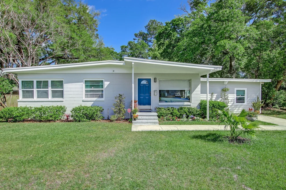 Unit for sale at 2477 COMMUNITY Road, Jacksonville, FL 32207