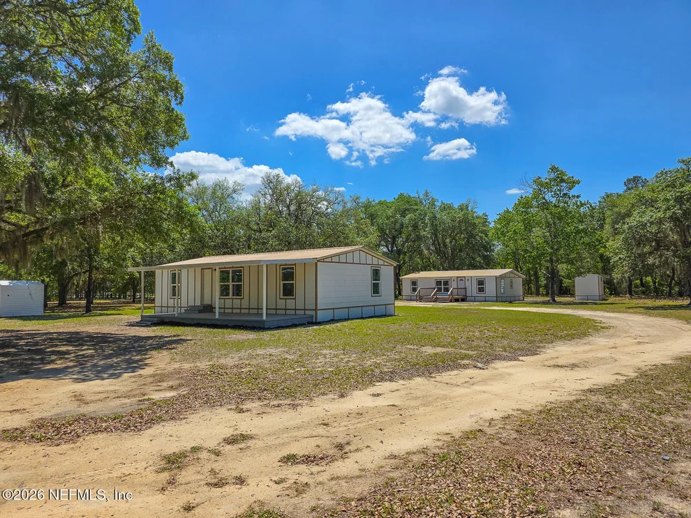 Unit for sale at 145 & 147 DARBY Drive, Palatka, FL 32177