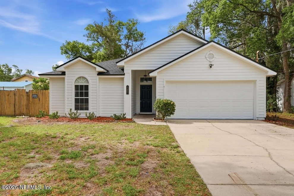 Unit for sale at 809 BAY Street, Green Cove Springs, FL 32043