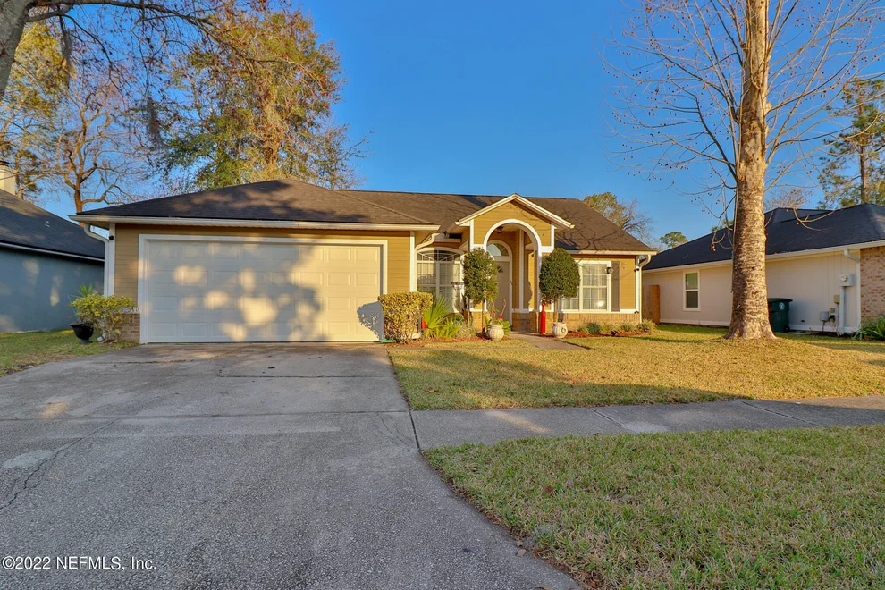Unit for sale at 11083 RIDGE POINT Drive, Jacksonville, FL 32257