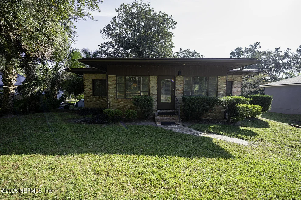 Unit for sale at 5527 HYDE PARK Circle, Jacksonville, FL 32210