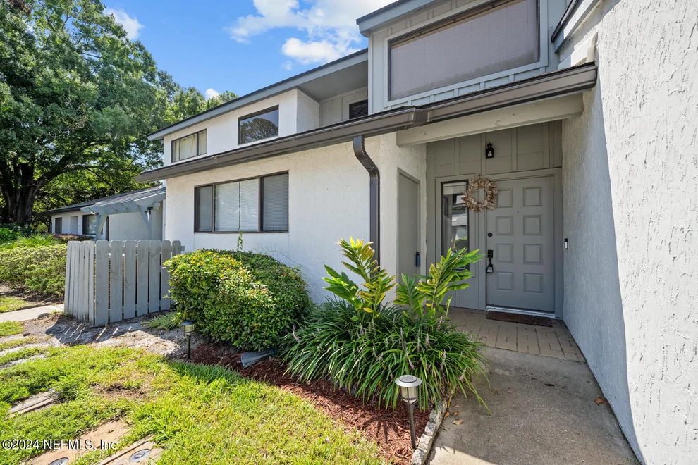 Unit for sale at 9360 CRAVEN Road, Jacksonville, FL 32257