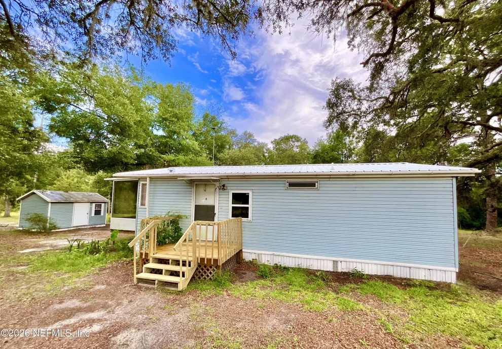 Unit for sale at 107 CRYSTAL LAKE Drive, Melrose, FL 32666