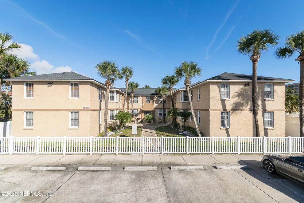 Unit for sale at 319 1ST Avenue N, Jacksonville Beach, FL 32250