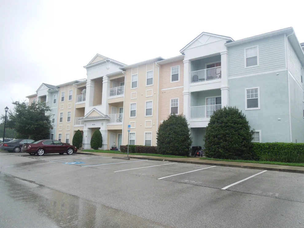 Unit for sale at 8215 GREEN PARROT Road, Jacksonville, FL 