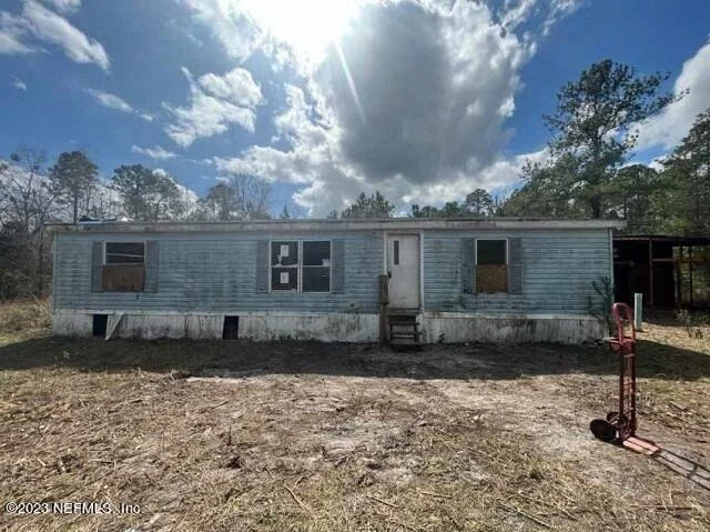 Unit for sale at 6013 LAZY Lane, Keystone Heights, FL 32656