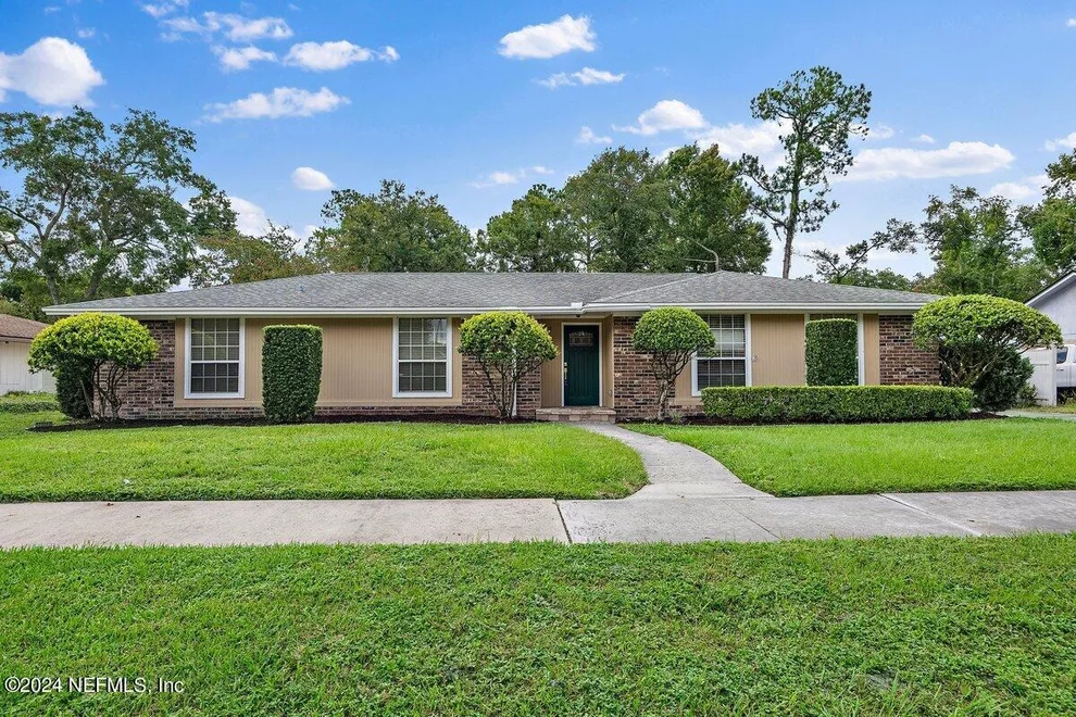 Unit for sale at 3100 MERLIN Drive N, Jacksonville, FL 32257