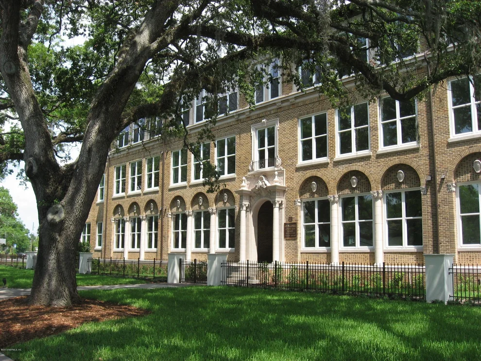 Unit for sale at 2525 College Street, Jacksonville, FL 32204