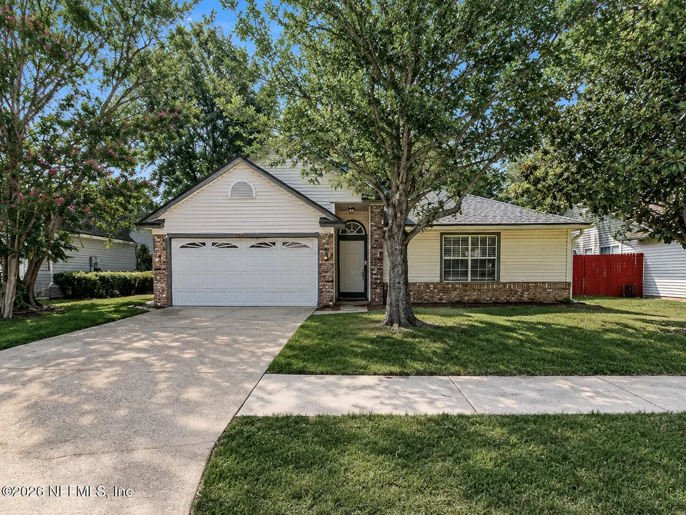 Unit for sale at 8126 FIELDSIDE Drive W, Jacksonville, FL 32244