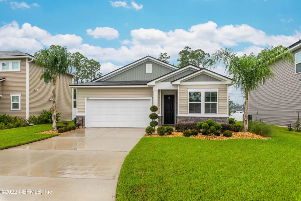 Unit for sale at 3306 TRACELAND OAKS Lane, Green Cove Springs, FL 32043