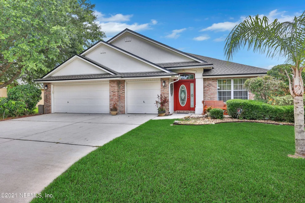 Unit for sale at 983 DRAKEWOOD Drive, Orange Park, FL 32065