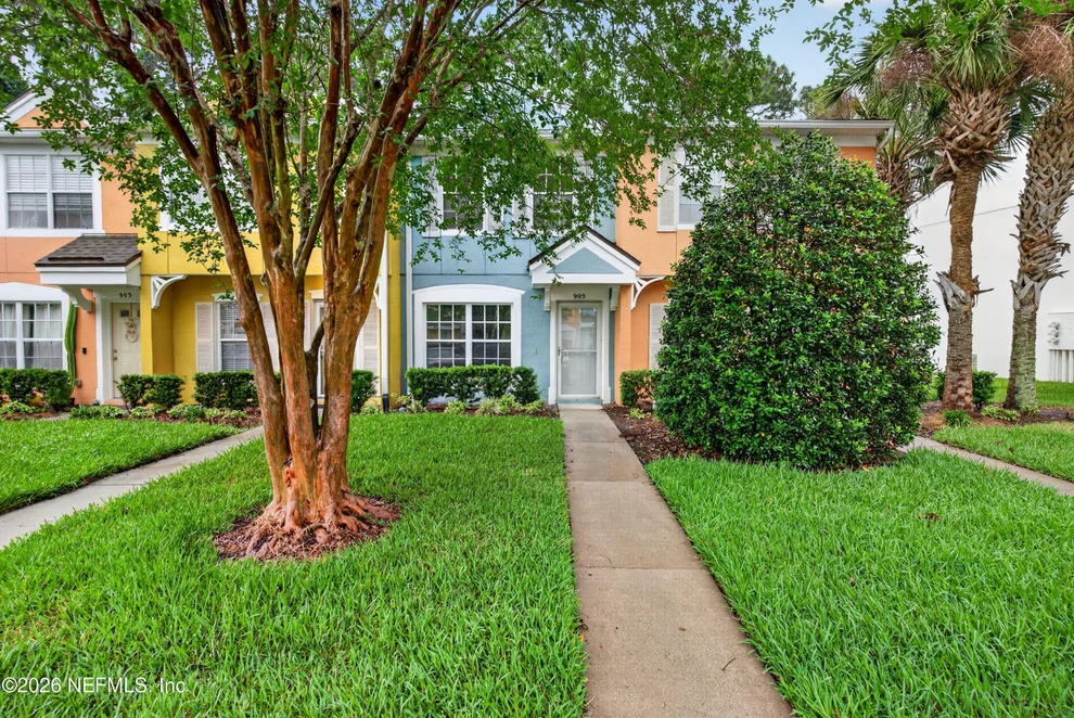 Unit for sale at 12311 KENSINGTON LAKES Drive, Jacksonville, FL 32246