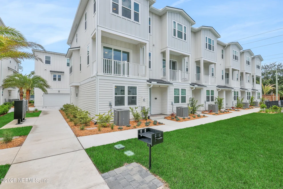 Unit for sale at 1003 N 1ST Avenue, Jacksonville Beach, FL 32250