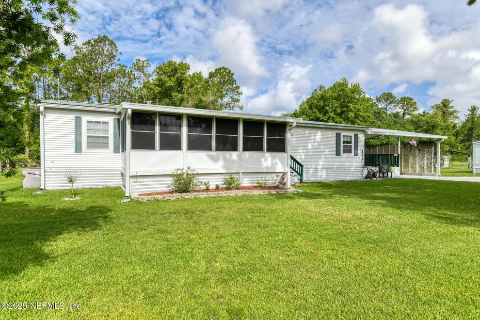 Unit for sale at 203 HORSE LANDING Road, Satsuma, FL 32189