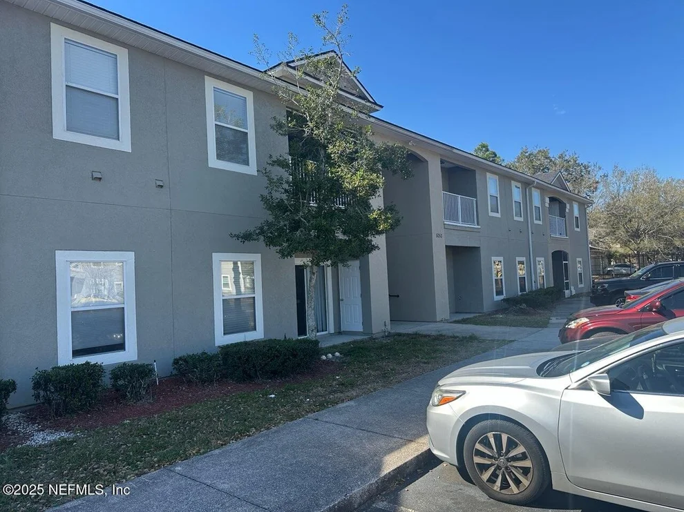 Unit for sale at 5050 PLAYPEN Drive, Jacksonville, FL 32210