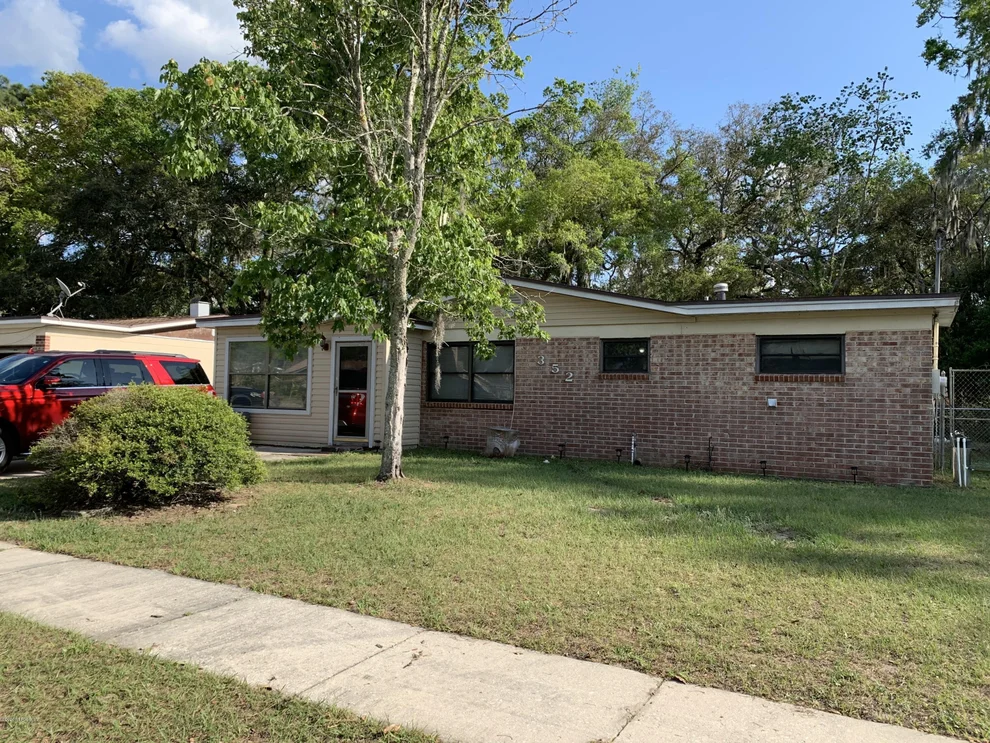Unit for sale at 352 ARIES Drive, Orange Park, FL 32073
