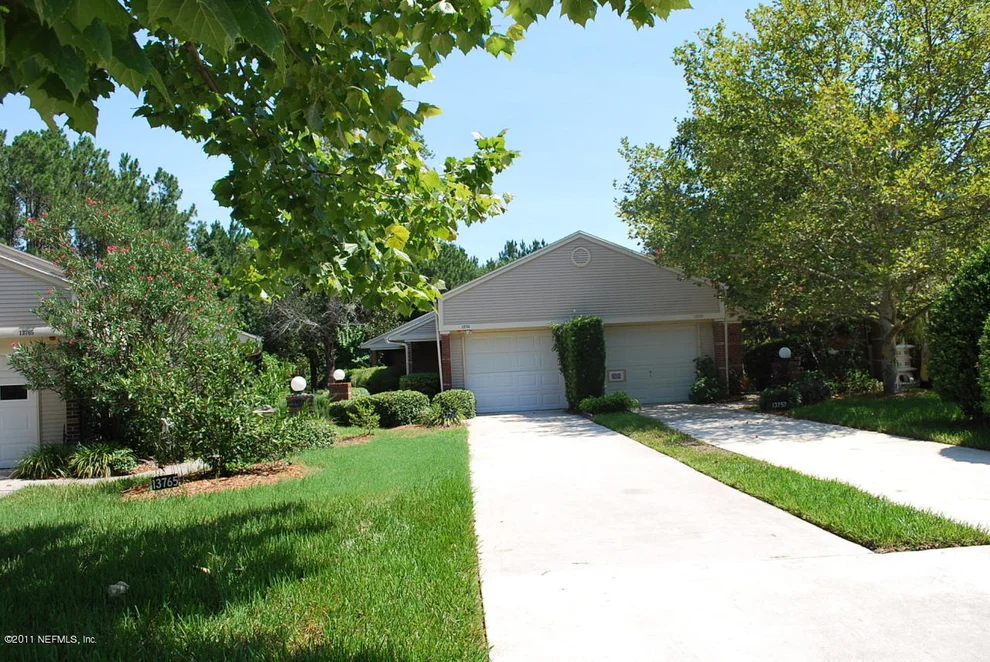 Unit for sale at 13761 Wm Davis Parkway W, Jacksonville, FL 32224