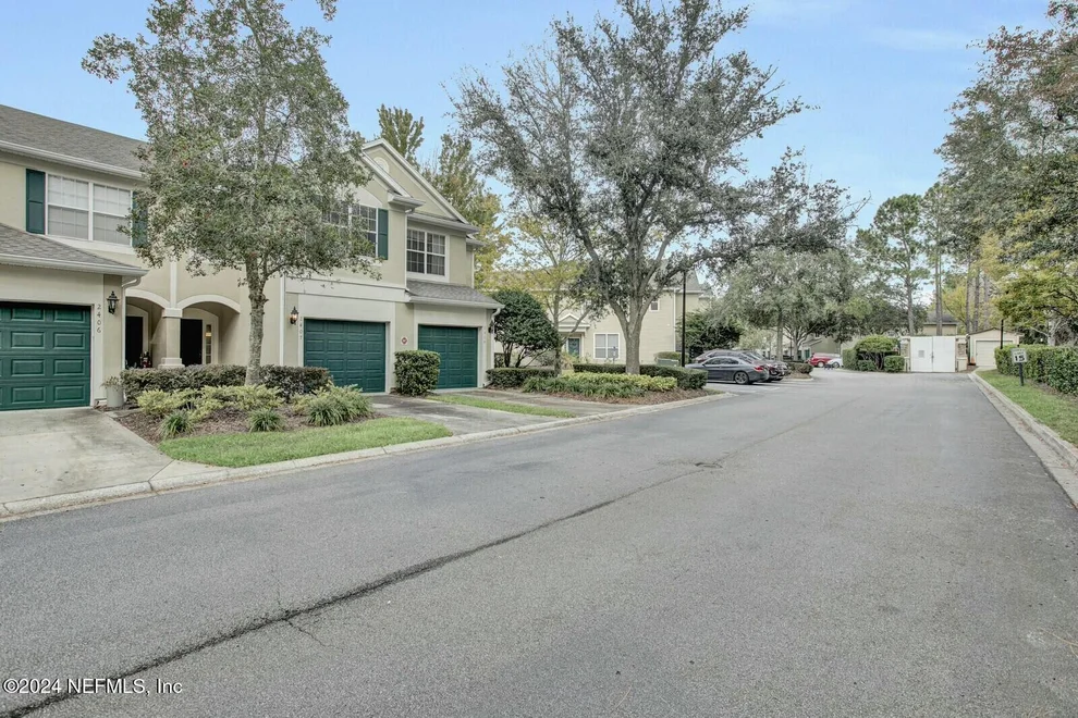 Unit for sale at 7990 BAYMEADOWS Road E, Jacksonville, FL 32256