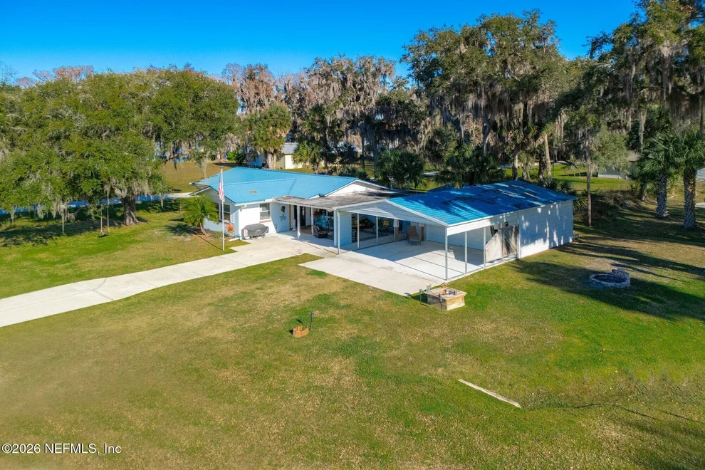 Unit for sale at 200 BASS Drive, Crescent City, FL 32112
