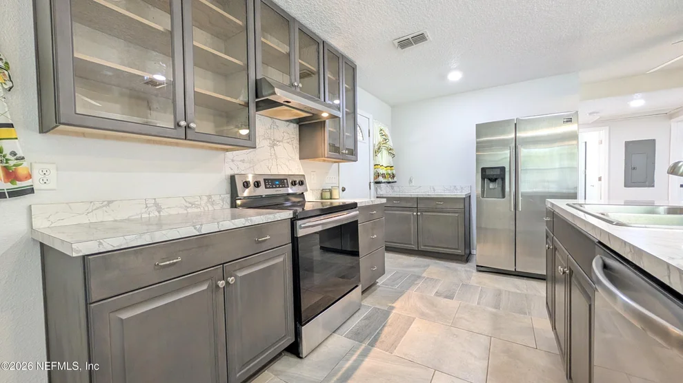 Unit for sale at 4065 DELLWOOD Avenue, Jacksonville, FL 32205