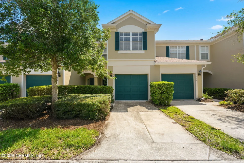 Unit for sale at 7990 BAYMEADOWS Road E, Jacksonville, FL 32256