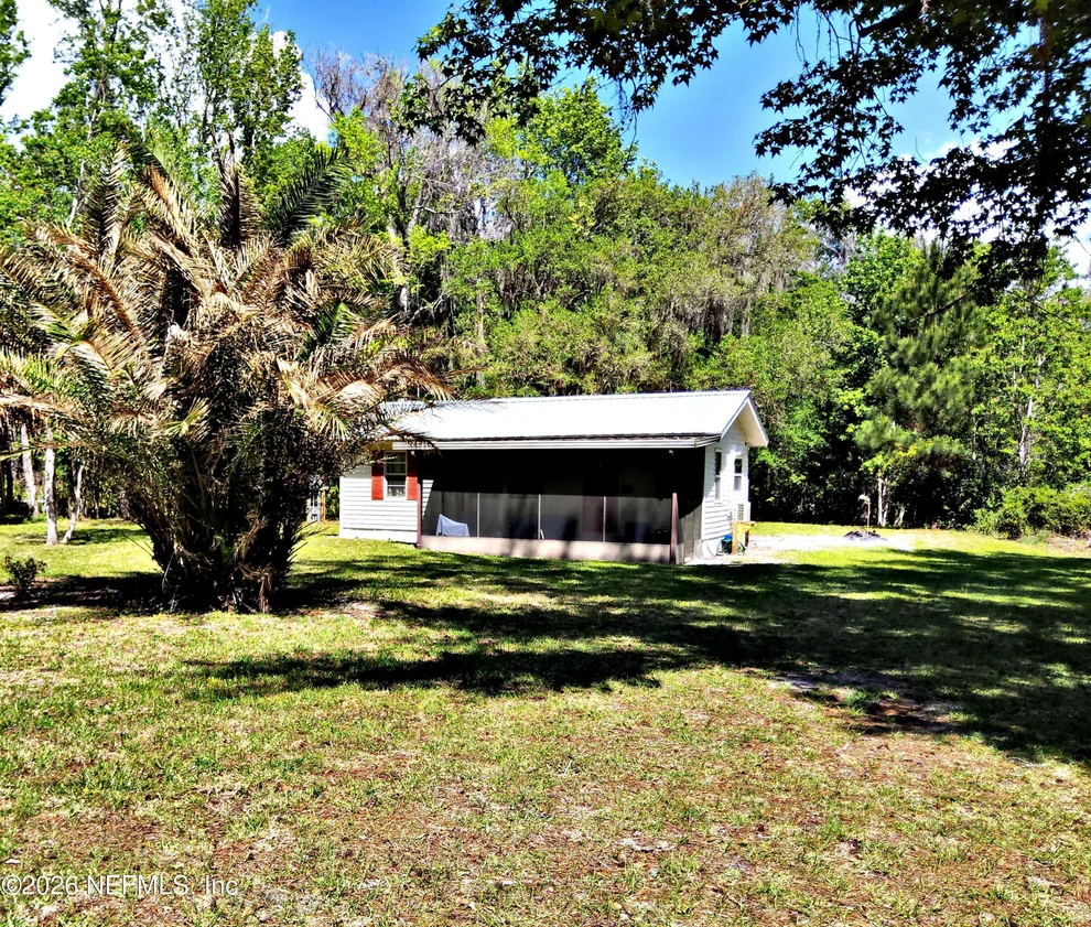 Unit for sale at 118 N HUBERS FISH CAMP Road, Crescent City, FL 32112