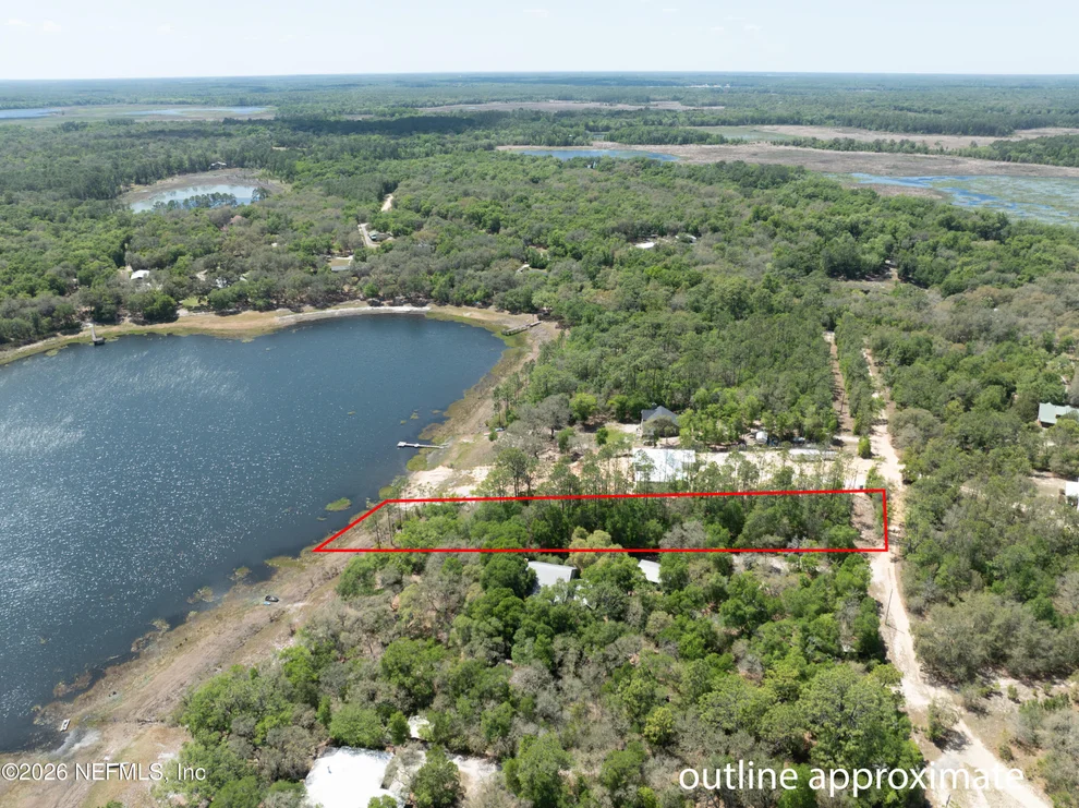 Unit for sale at 111 GATOR Trail, Melrose, FL 32666