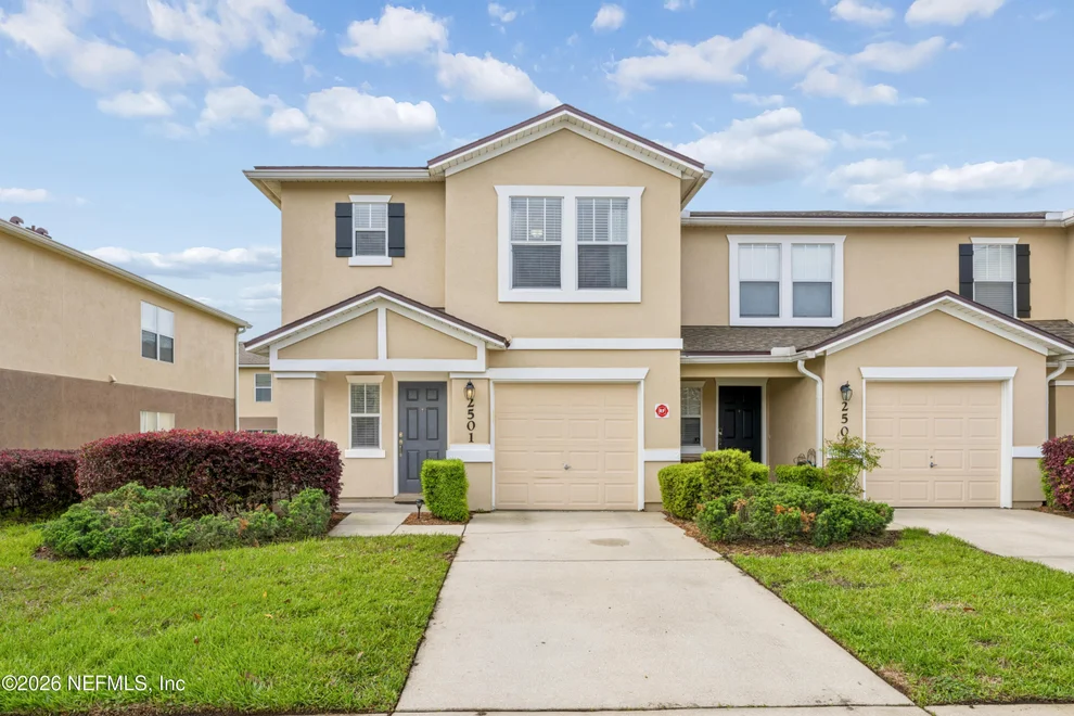 Unit for sale at 1500 CALMING WATER Drive, Fleming Island, FL 32003