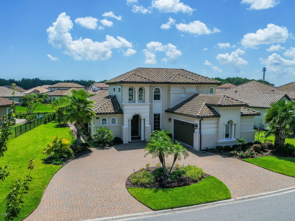 Unit for sale at 3005 BRETTUNGAR Drive, Jacksonville, FL 32246