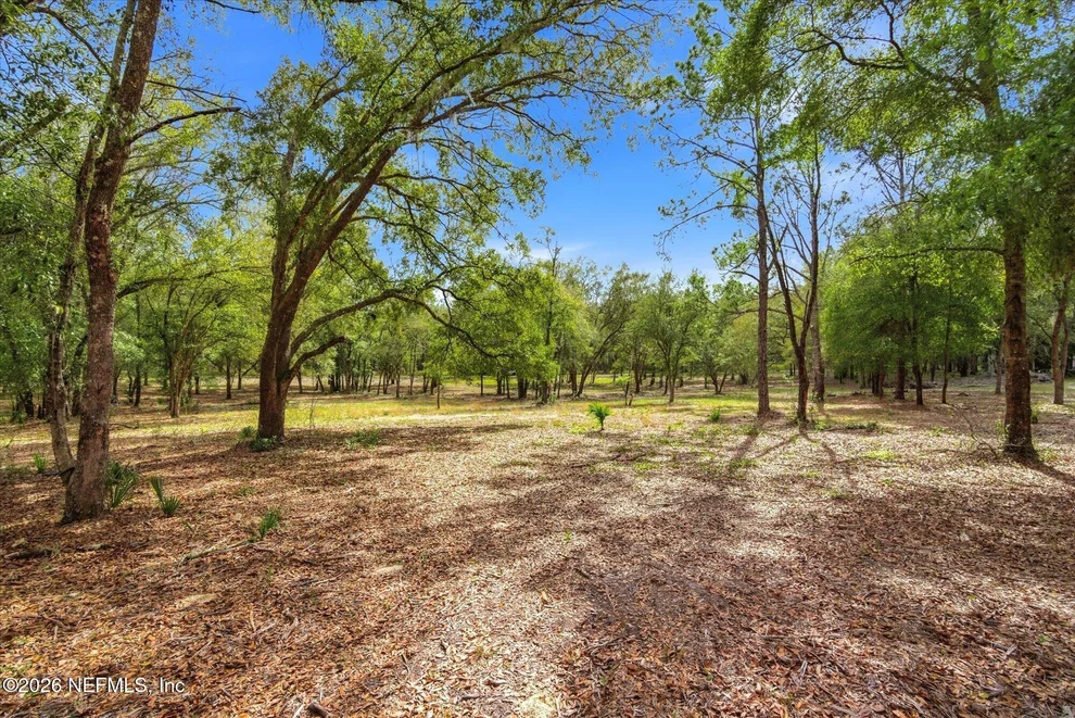 Unit for sale at 660 OLD WELAKA Road, Welaka, FL 32193
