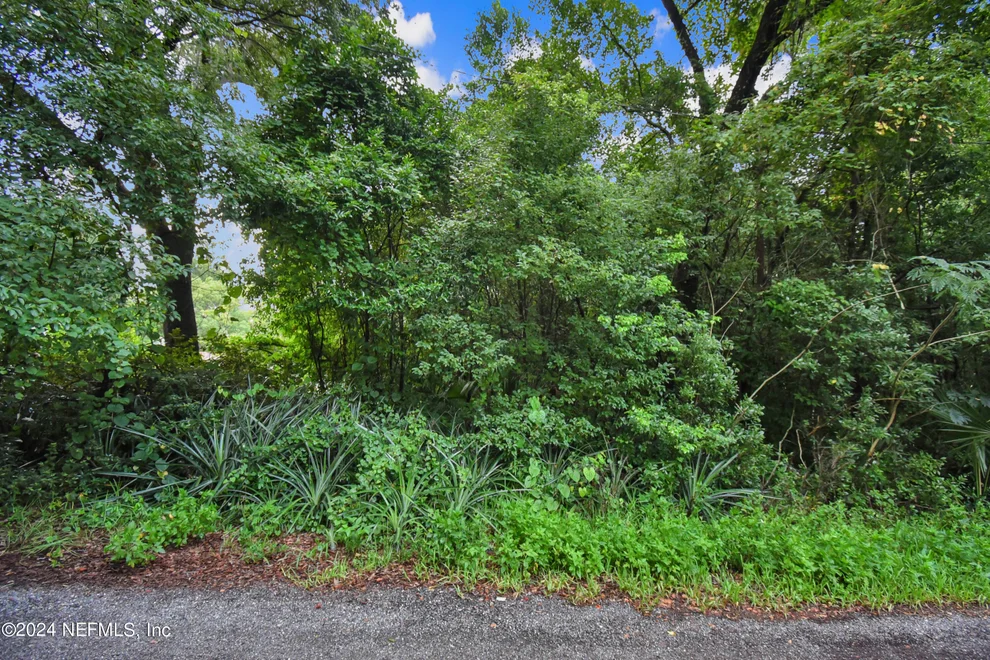 Unit for sale at 117 B Street, Pomona Park, FL 32181