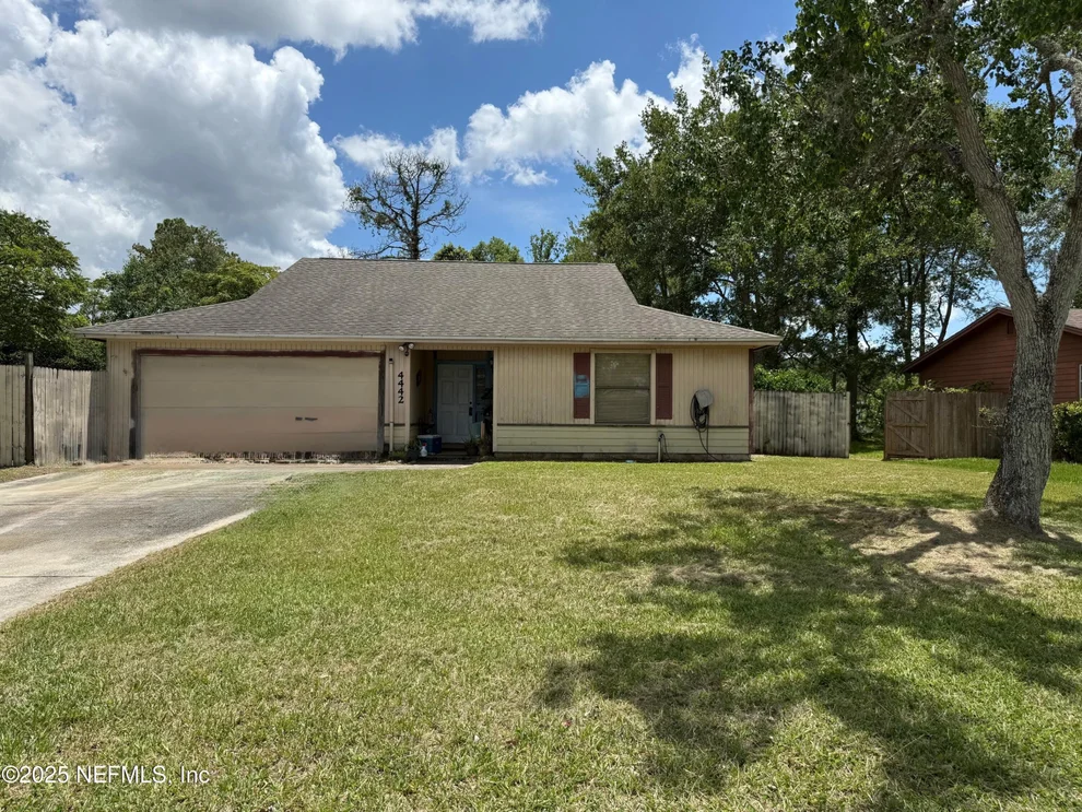 Unit for sale at 4442 HUNTINGTON FOREST Boulevard, Jacksonville, FL 32257