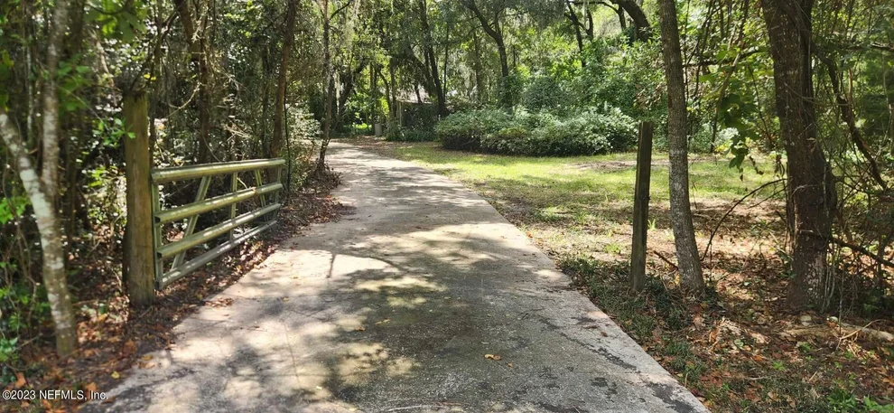 Unit for sale at 7200 COUNTY ROAD 315C, Keystone Heights, FL 32656