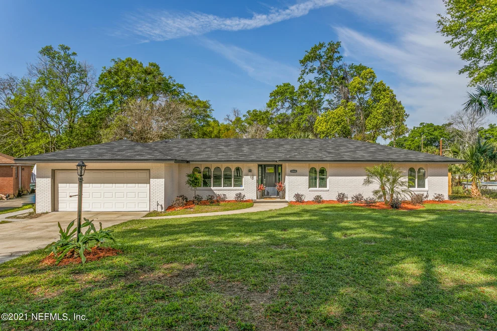 Unit for sale at 1066 PARKRIDGE Circle W, Jacksonville, FL 32211
