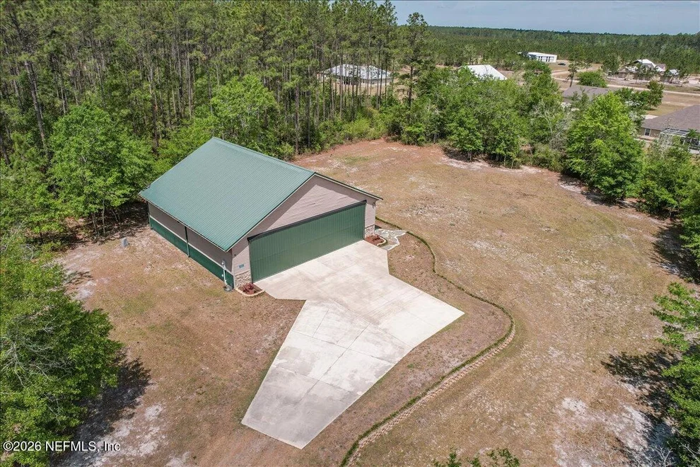 Unit for sale at 11111 APACHE Lane, Glen St. Mary, FL 32040
