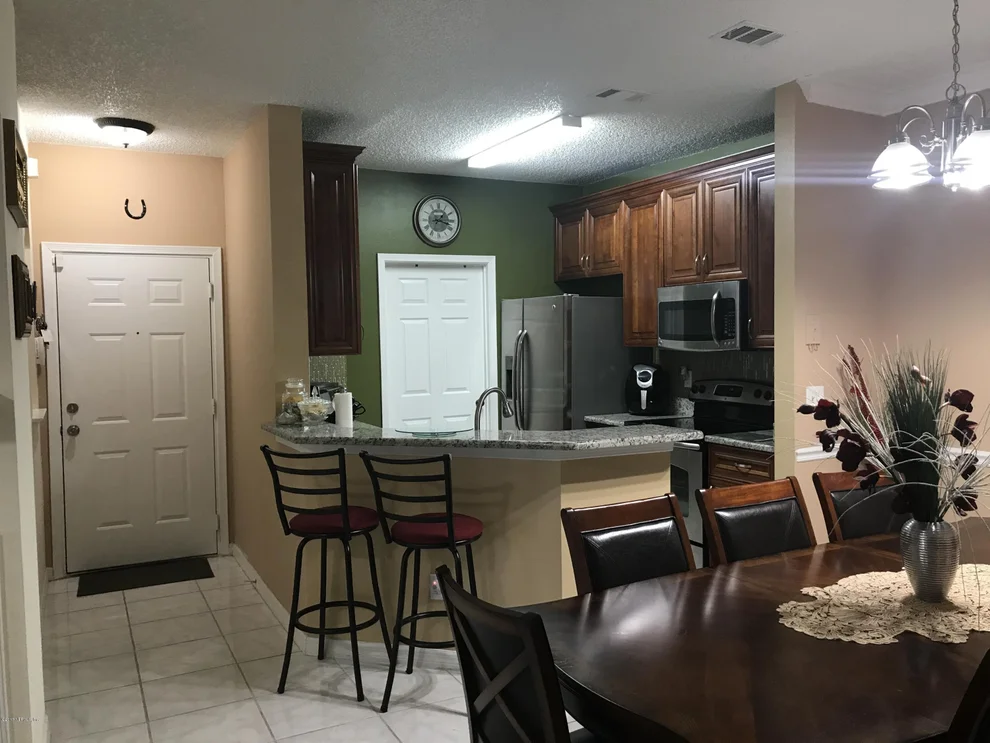 Unit for sale at 10000 N GATE Parkway, Jacksonville, FL 32246