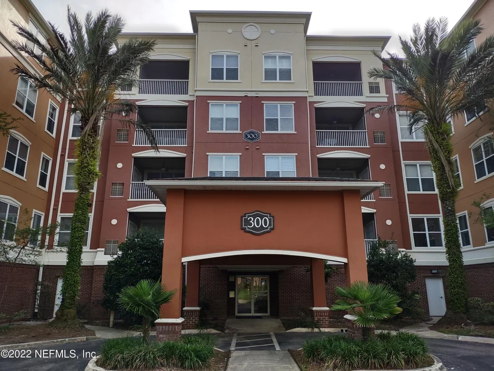 Unit for sale at 4480 DEERWOOD LAKE Parkway, Jacksonville, FL 32216