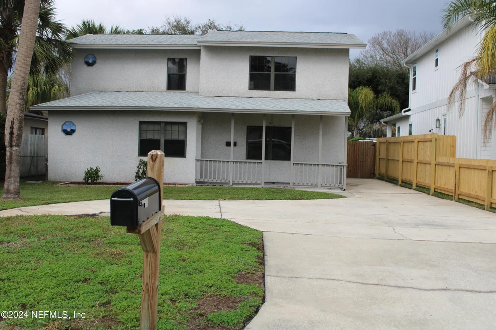 Unit for sale at 723 N 7TH Avenue, Jacksonville Beach, FL 32250