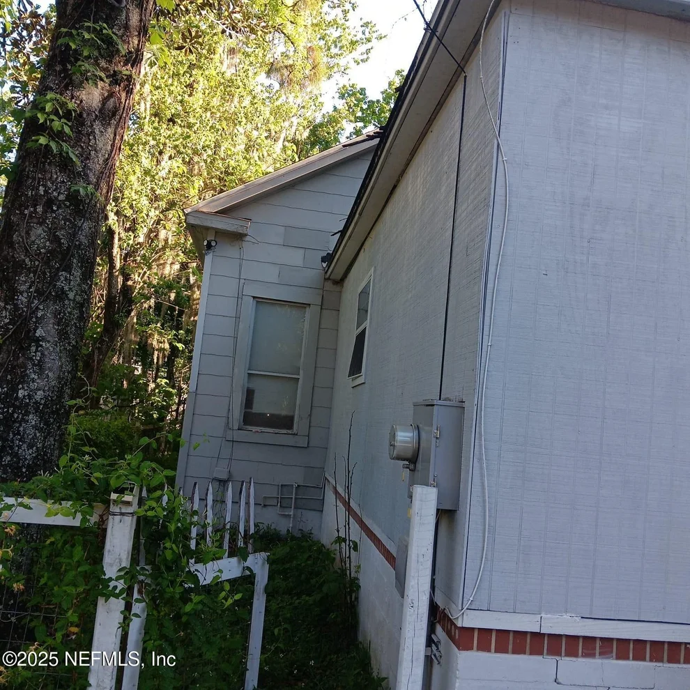 Unit for sale at 2005 MOREHOUSE Road, Jacksonville, FL 32209