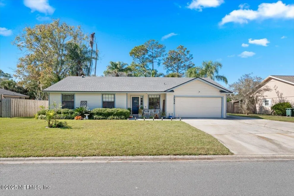 Unit for sale at 10858 MORGAN HORSE Drive E, Jacksonville, FL 32257