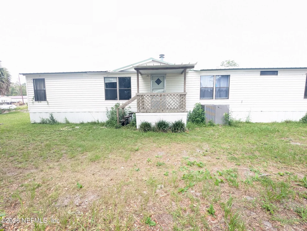Unit for sale at 1081 OLD GAINESVILLE Highway, Interlachen, FL 32148
