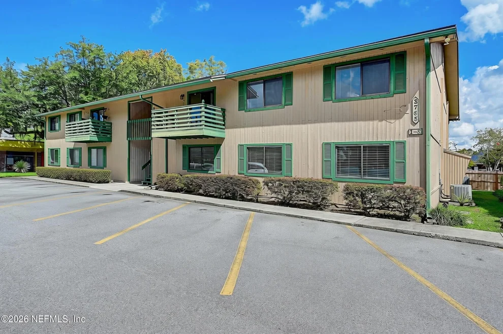 Unit for sale at 3765 CROWN POINT Road, Jacksonville, FL 32257