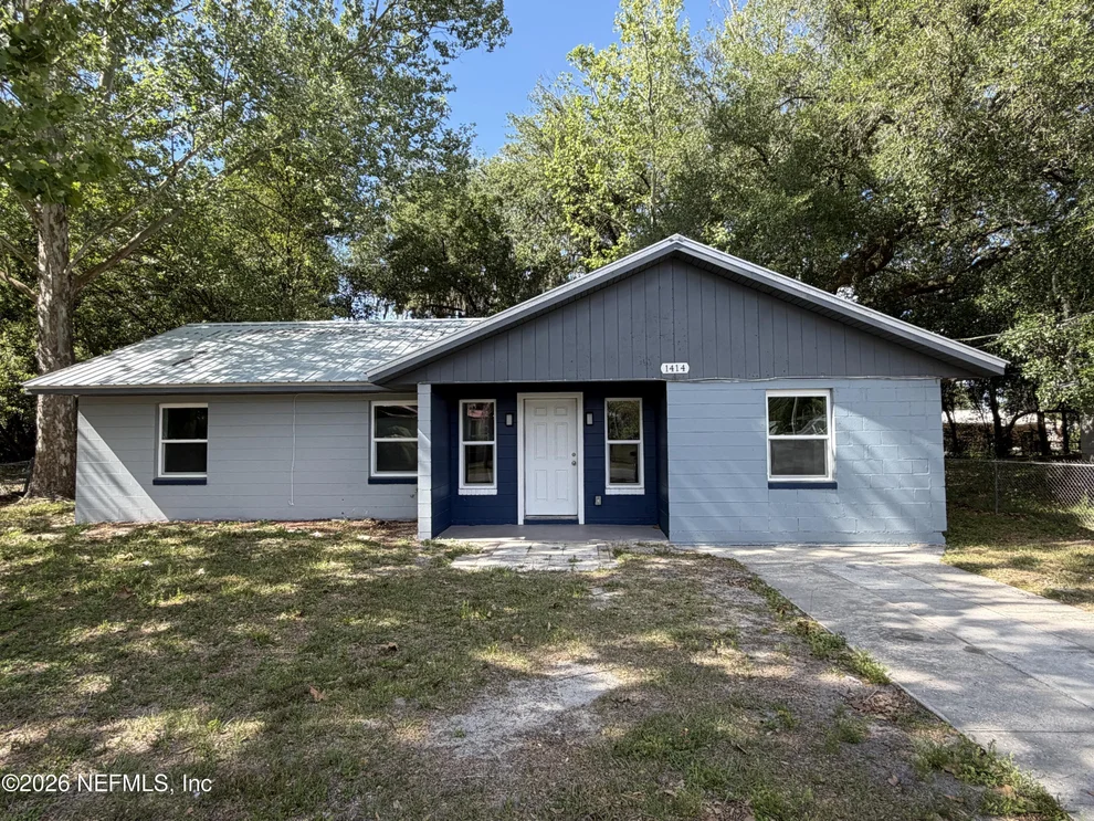 Unit for sale at 1414 ROSELLE Avenue, Palatka, FL 32177